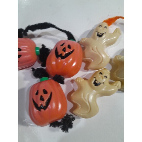 Vintage Halloween Decoration Lot, 6 Blow Mold Pieces 1 Jack O lantern Man - Picture 3 of 4